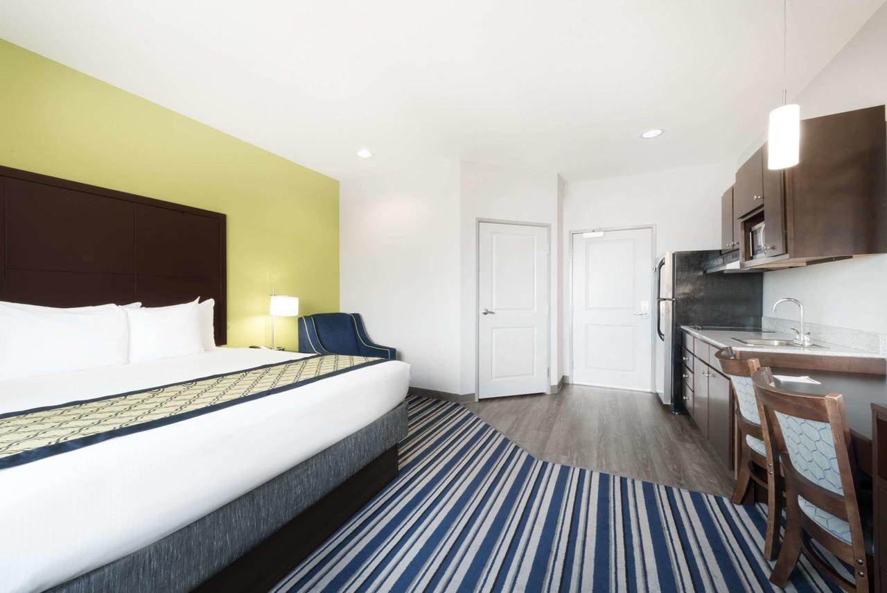 Hawthorn Extended Stay By Wyndham Midland Ngoại thất bức ảnh