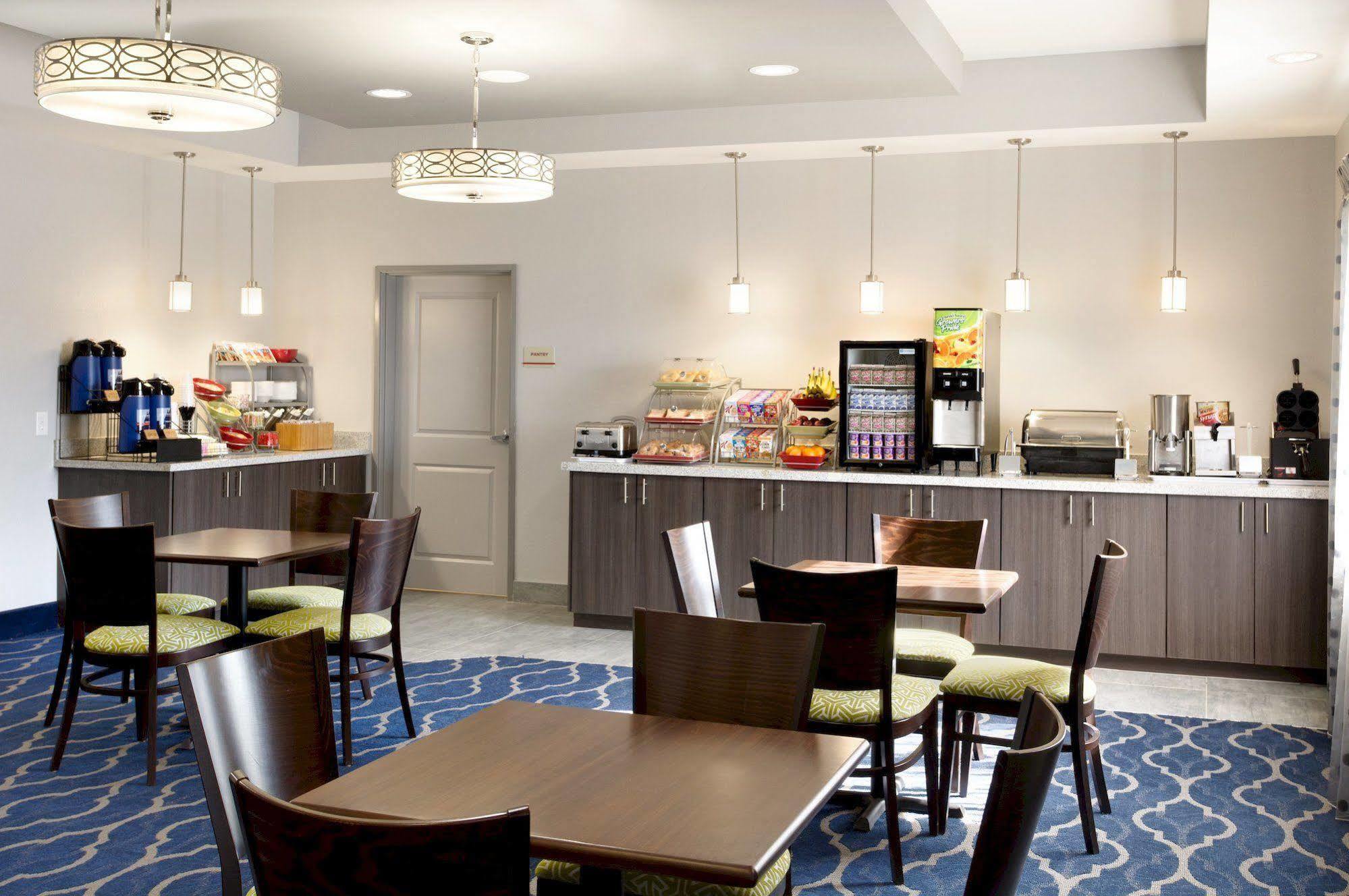 Hawthorn Extended Stay By Wyndham Midland Ngoại thất bức ảnh